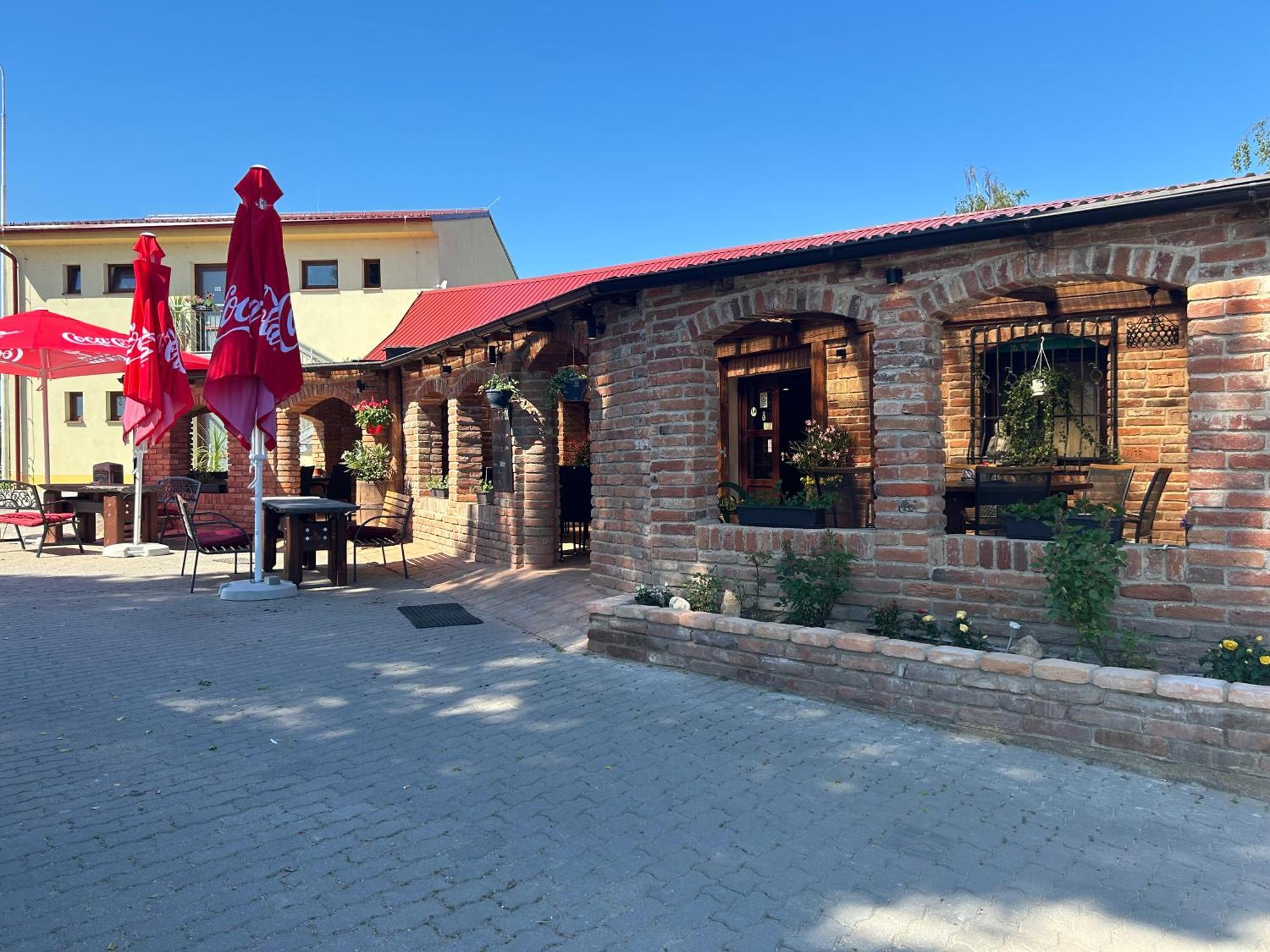 Penzion Grusbach Hotel Hrusovany nad Jevisovkou Bagian luar foto